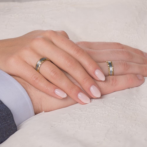 Obrączki ślubne: dwukolorowe złoto, płaskie, 6 mm